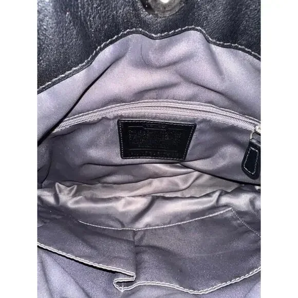 1613. Coach Ashley - Picture 3 of 4